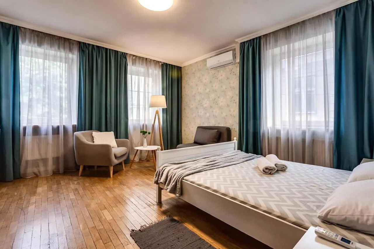 Apartamenty On Knyazya Romana Lviv