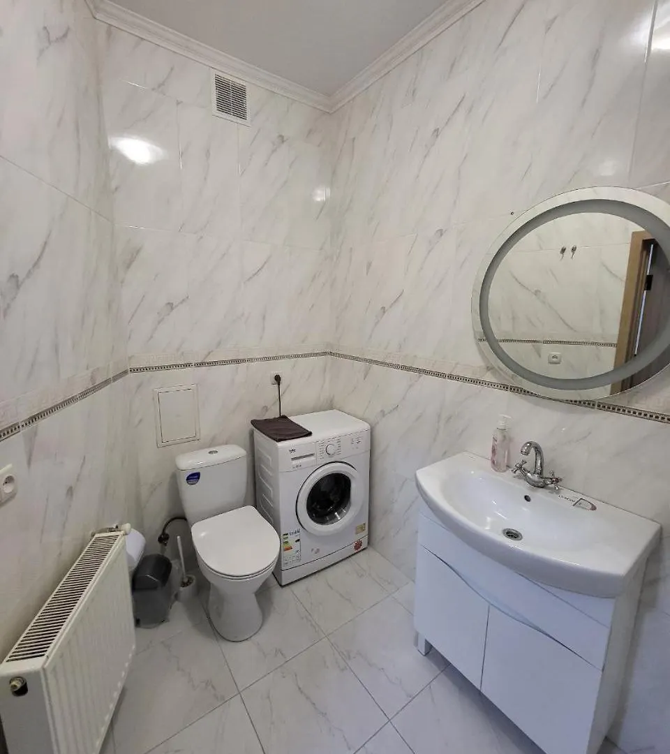 Apartamenty On Knyazya Romana Lviv 0*,
