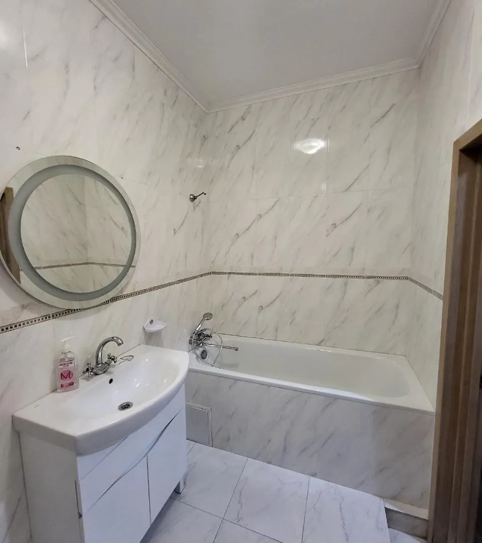 Apartamenty On Knyazya Romana Lviv