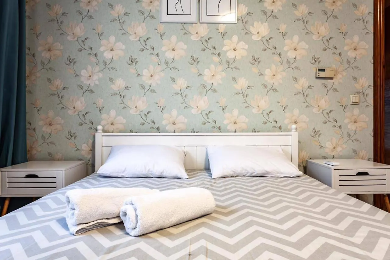 Apartamenty On Knyazya Romana Lemberg