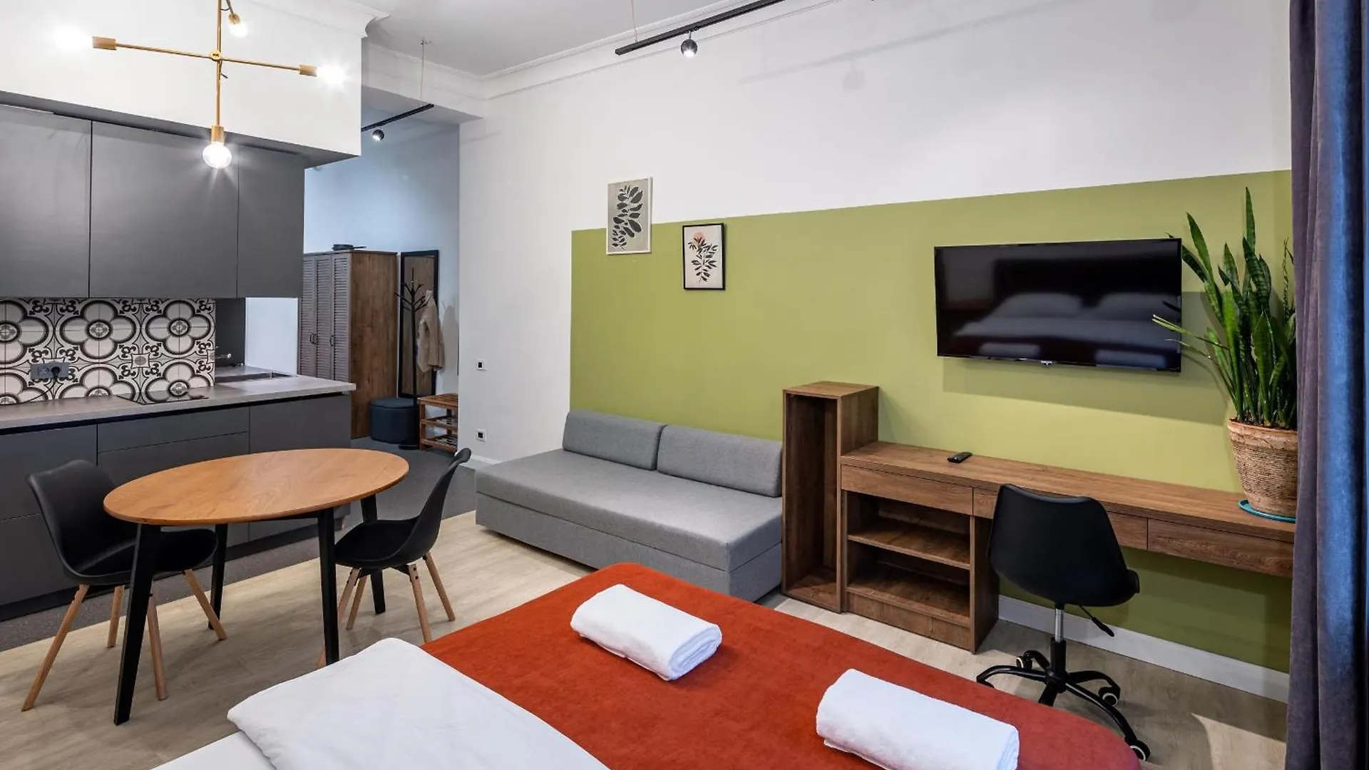 Apartment Apartamenty On Knyazya Romana Lemberg Ukraine